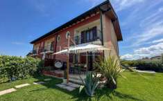 Foto Villa a schiera in vendita a Vignola