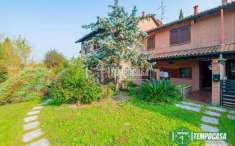 Foto Villa a schiera in vendita a Vizzolo Predabissi