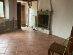 Foto Villa a schiera in vendita a Ziano Piacentino