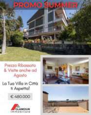 Foto Villa angolare panoramica in residence