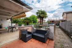 Foto Villa bifamiliare - Vertemate con Minoprio . Rif.: 64