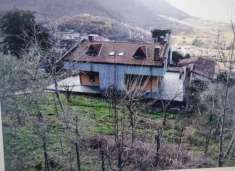Foto Villa Bifamiliare
