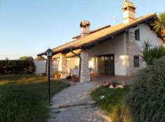 Foto Villa Bifamiliare in Vendita, 1 Locale, 495 mq, Pomezia