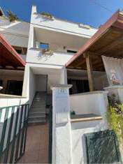 Foto Villa Bifamiliare in Vendita, 3,5 Locali, 70 mq, Ugento (Torre s