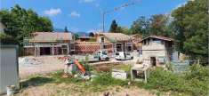 Foto Villa Bifamiliare in Vendita, 5 Locali, 246 mq, Barasso