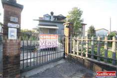 Foto Villa Bifamiliare in Vendita, 6,5 Locali, 120 mq, Urago d'Oglio