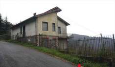 Foto Villa Bifamiliare in Vendita, 6 Locali, 220 mq, Rapallo