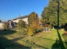 Foto Villa Bifamiliare in Vendita, pi di 6 Locali, 113,99 mq, Carate