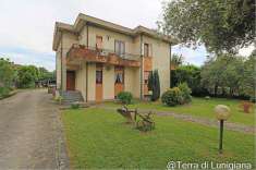 Foto Villa Bifamiliare in Vendita, pi di 6 Locali, 115 mq, Villafran