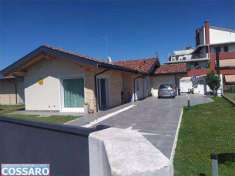 Foto Villa Bifamiliare in Vendita, pi di 6 Locali, 155 mq, Ronchis