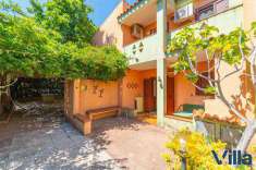 Foto Villa Bifamiliare in Vendita, pi di 6 Locali, 170 mq, Budoni