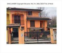 Foto Villa Bifamiliare in Vendita, pi di 6 Locali, 210 mq, Gaggiano