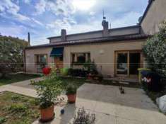 Foto Villa Bifamiliare in Vendita, pi di 6 Locali, 224,1 mq, Farra d