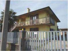 Foto Villa Bifamiliare in Vendita, pi di 6 Locali, 254 mq, Isola Riz