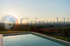 Foto Villa bifamiliare in Vendita, pi di 6 Locali, 500 mq (Sutri)