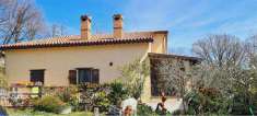 Foto Villa Bifamiliare in Vendita, pi di 6 Locali, 700 mq, Spoleto