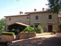 Foto Villa bifamiliare in Vendita, pi di 6 Locali, pi di 6 Camere,