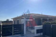 Foto Villa bifamiliare in vendita, Via Padre David Maria Turoldo, Chiari