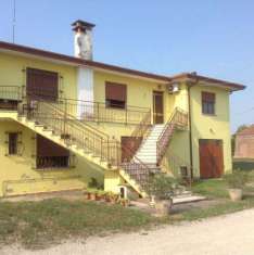 Foto Villa bifamiliare in vendita a Adria