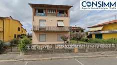 Foto Villa bifamiliare in vendita a Agliana