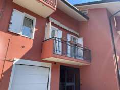 Foto Villa bifamiliare in vendita a Alzano Lombardo