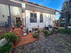 Foto Villa bifamiliare in vendita a Ancona