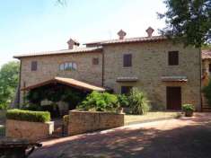 Foto Villa bifamiliare in vendita a Arezzo