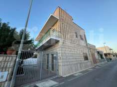 Foto Villa bifamiliare in vendita a Bari