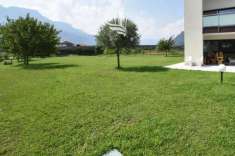 Foto Villa bifamiliare in vendita a Bolzano