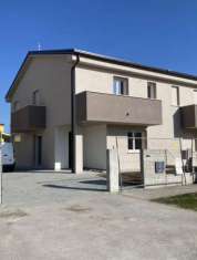 Foto Villa bifamiliare in vendita a Bovolenta