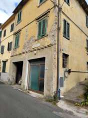 Foto Villa bifamiliare in vendita a Calci