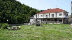 Foto Villa bifamiliare in vendita a Calizzano
