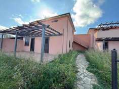 Foto Villa bifamiliare in vendita a Campofelice Di Roccella