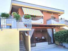 Foto Villa bifamiliare in vendita a Campomarino