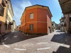 Foto Villa bifamiliare in vendita a Canelli