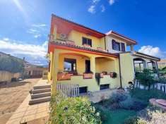 Foto Villa bifamiliare in vendita a Capoterra