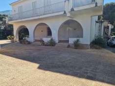 Foto Villa bifamiliare in vendita a Carini
