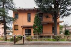 Foto Villa bifamiliare in vendita a Castel San Pietro Terme