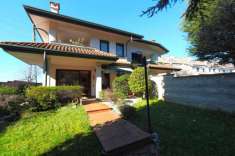 Foto Villa bifamiliare in vendita a Castellanza