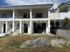 Foto Villa bifamiliare in vendita a Catanzaro