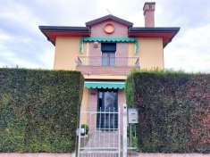 Foto Villa bifamiliare in vendita a Cavarzere
