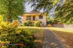 Foto Villa bifamiliare in vendita a Cavour