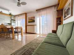 Foto Villa bifamiliare in vendita a Ceriano Laghetto