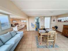 Foto Villa bifamiliare in vendita a Civitavecchia - 7 locali 325mq