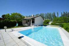 Foto Villa bifamiliare in vendita a Comacchio