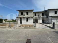 Foto Villa bifamiliare in vendita a Correzzola