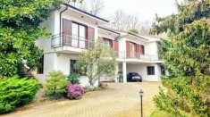 Foto Villa bifamiliare in vendita a Cumiana - 8 locali 320mq