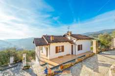 Foto Villa bifamiliare in vendita a Diano Marina
