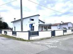 Foto Villa bifamiliare in vendita a Fiumicello Villa Vicentina