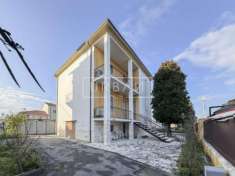 Foto Villa bifamiliare in vendita a Forli' - 8 locali 273mq